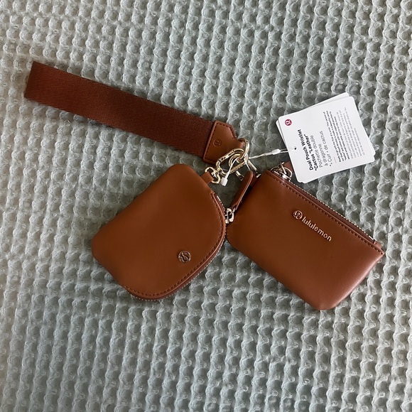 lululemon athletica Handbags - NWT Lululemon Dual‎ Pouch Wristlet
Cactus Leather
Chestnut Brown/Gold
